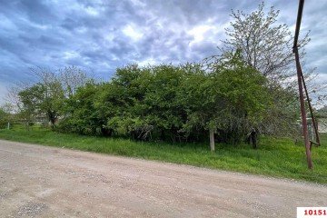 Фото №1: Земельный участок под ИЖС 10 сот. - Новобжегокай, ул. Ленина, 1/2