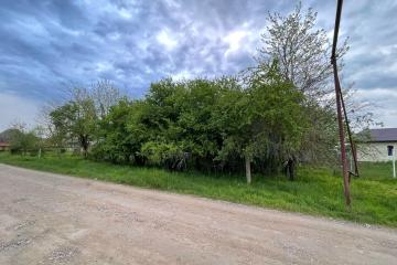 Фото №1: Земельный участок 10 сот. - Новобжегокай, ул. Ленина, 1/2