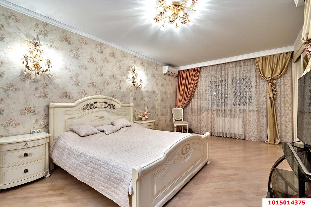 Фото №4: 3-комнатная квартира 140 м² - Краснодар, Прикубанский внутригородской округ, Солнечный, мкр. Фестивальный, ул. Скрябина