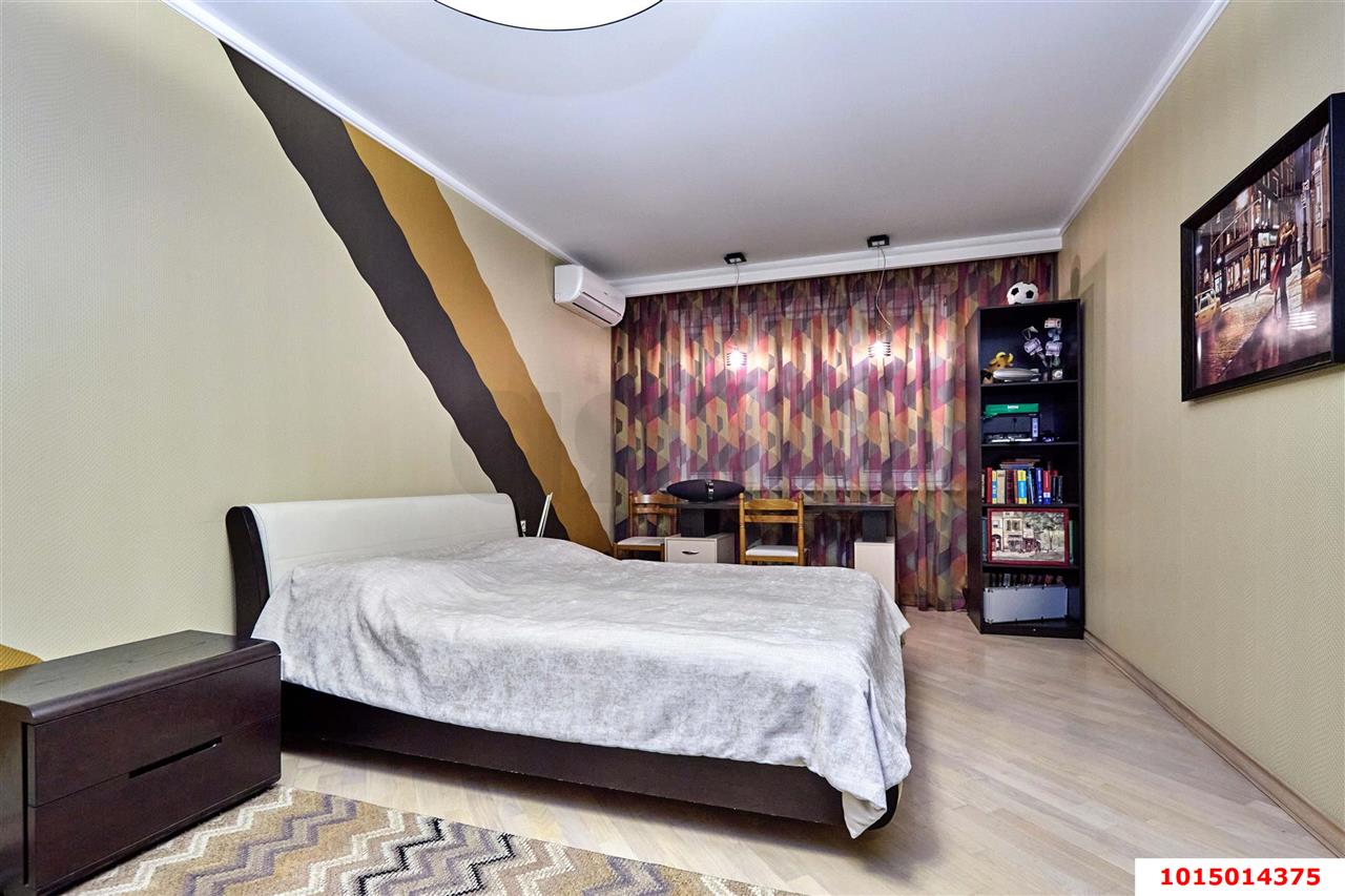 Фото №6: 3-комнатная квартира 140 м² - Краснодар, Прикубанский внутригородской округ, Солнечный, мкр. Фестивальный, ул. Скрябина