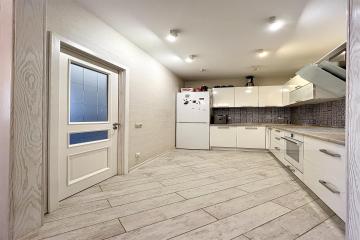 Фото №2: 1-комнатная квартира 46 м² - Краснодар, мкр. жилой комплекс Симфония, ул. Российская, 72/4