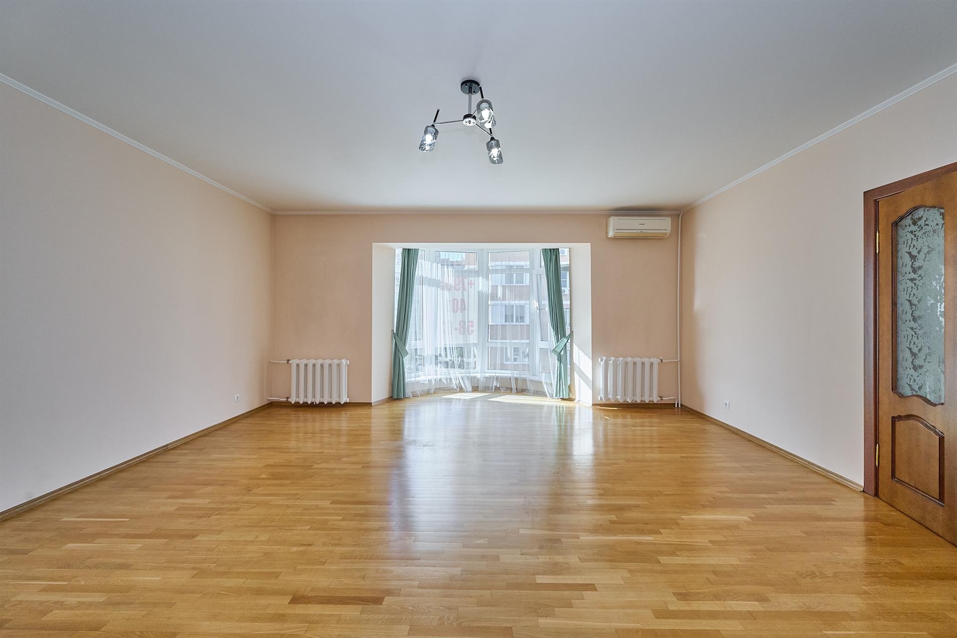 Фото №2: 2-комнатная квартира 80 м² - Краснодар, Прикубанский внутригородской округ, Фестивальный, мкр. Солнечный, пер. Ивана Кияшко, 6