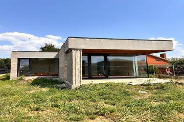 Фото №1: Дом 166 м² - Краснодар, мкр. Завод Радиоизмерительных Приборов, ул. Ирклиевская, 17