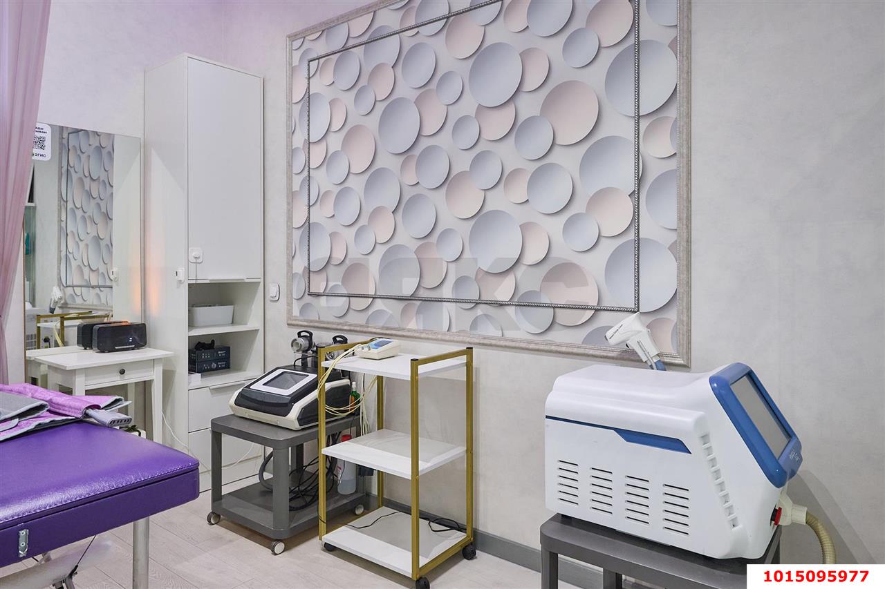 Фото №16: Коммерция 32 м² - Краснодар, ЖК Краснодар Сити, жилой комплекс Краснодар Сити, Западный внутригородской округ, мкр. Фестивальный, ул. Шоссе Нефтяников, 18к7