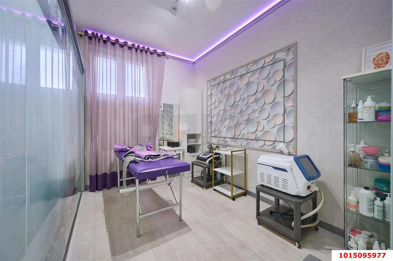 Фото №7: Коммерция 32 м² - Краснодар, ЖК Краснодар Сити, жилой комплекс Краснодар Сити, Западный внутригородской округ, мкр. Фестивальный, ул. Шоссе Нефтяников, 18к7