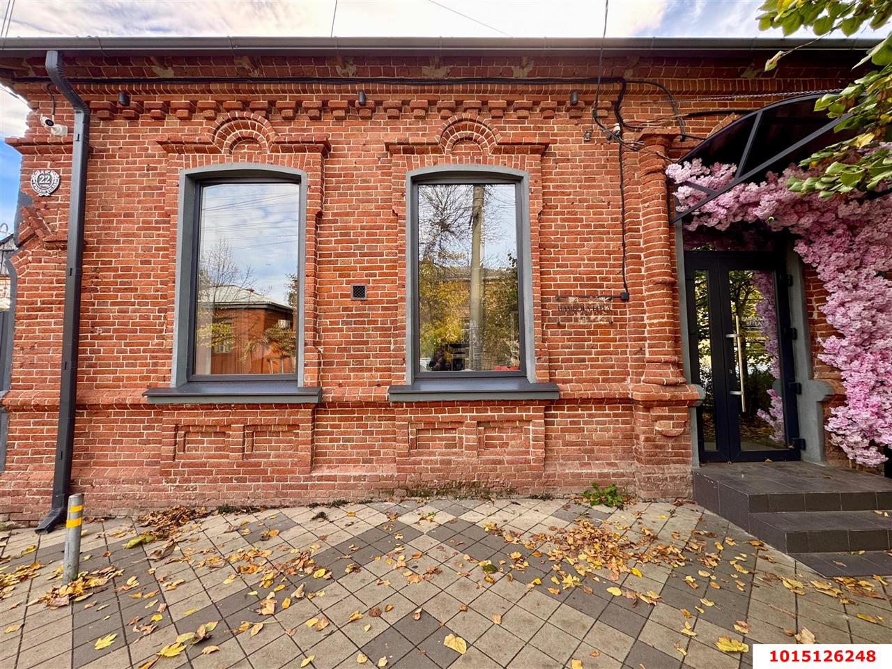 Фото №1: Торговое помещение 29 м² - Краснодар, Центральный, ул. Гимназическая, 22