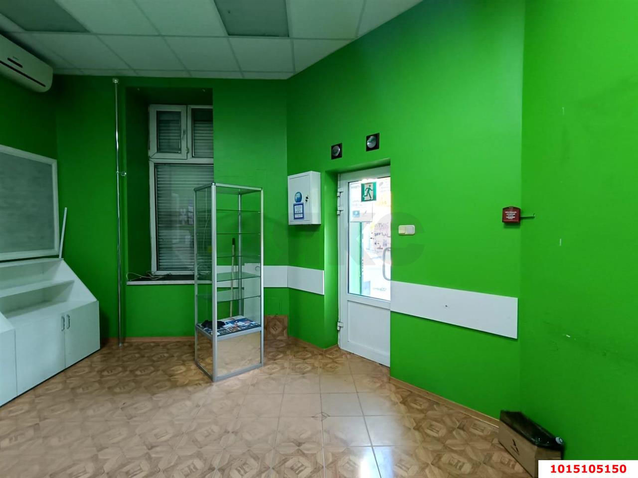 Фото №3: Торговое помещение 18 м² - Краснодар, Центральный, ул. имени Максима Горького, 111