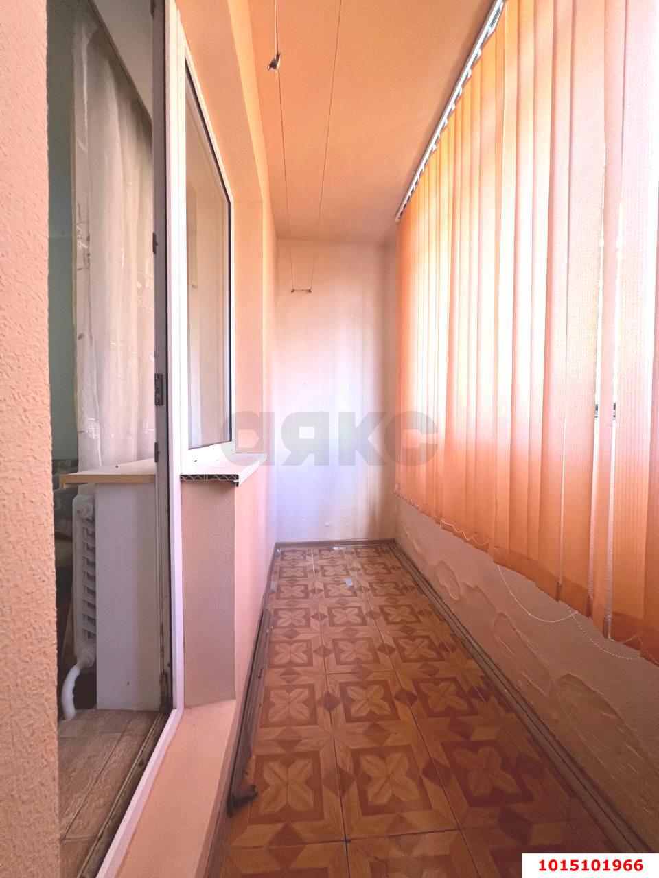 Фото №5: 2-комнатная квартира 52 м² - Лазурный, Прикубанский внутригородской округ, ул. Октябрьская, 7