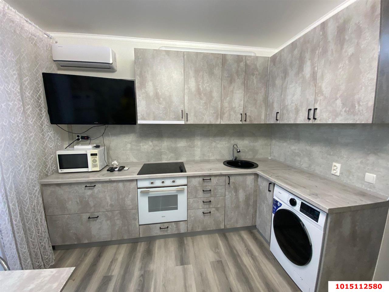 Фото №2: Студия 21 м² - Южный, жилой комплекс Ясная Поляна, ул. Войсковая, 10В