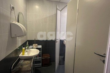 Фото №3: Коммерция 144 м² - Ростов-на-Дону, р. Кировский, ул. Красноармейская, 129