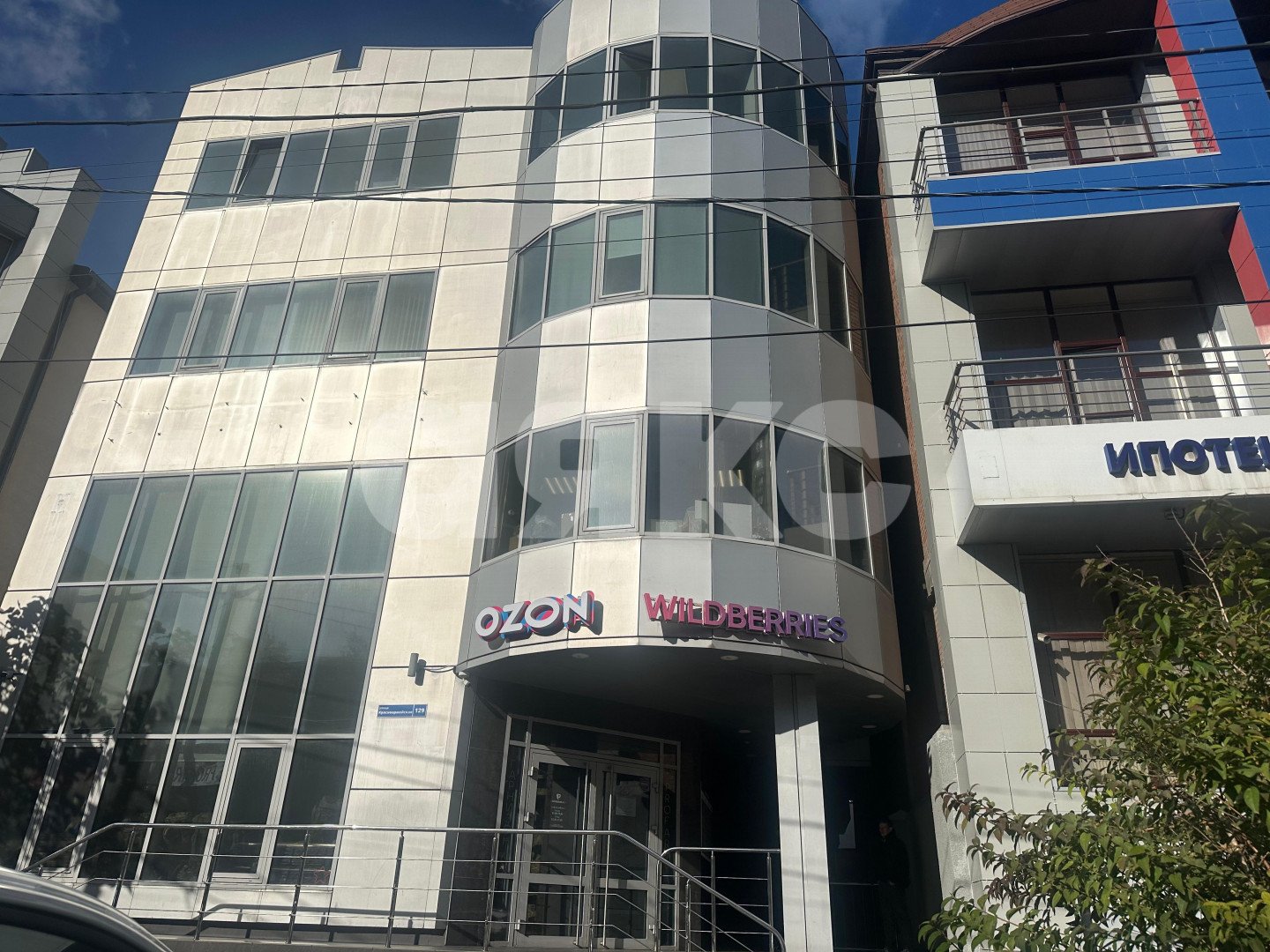 Фото №1: Коммерция 144 м² - Ростов-на-Дону, Кировский, ул. Красноармейская, 129