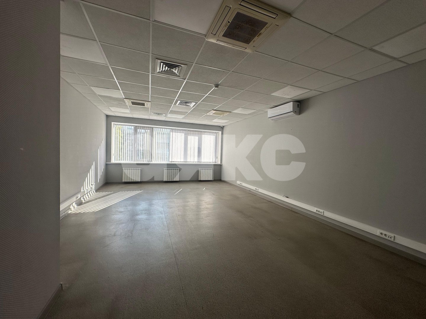 Фото №9: Коммерция 144 м² - Ростов-на-Дону, Кировский, ул. Красноармейская, 129