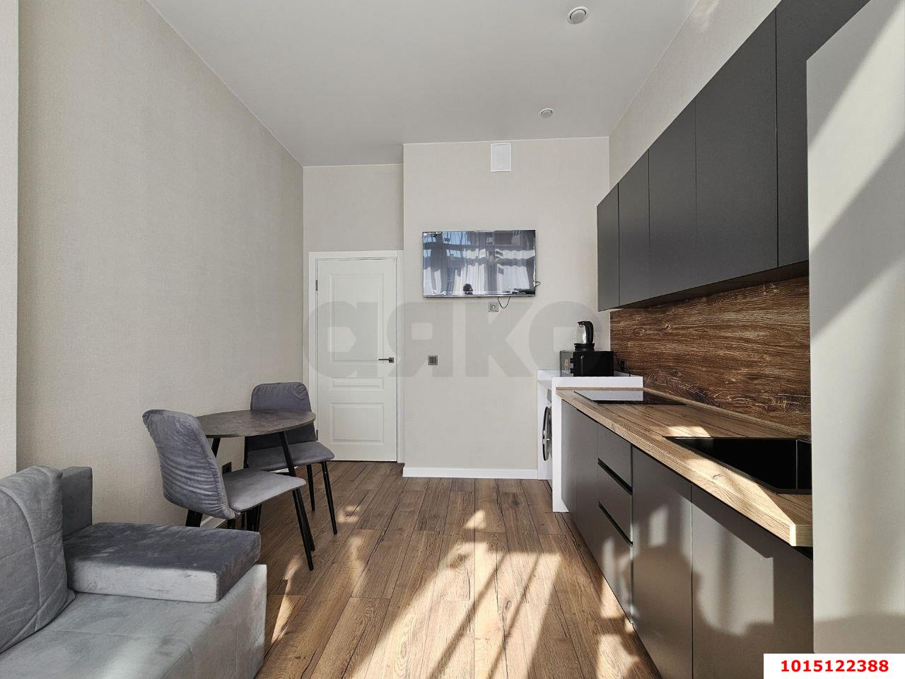 Фото №3: 1-комнатная квартира 35 м² - Краснодар, Прикубанский внутригородской округ, мкр. жилой комплекс Самолёт-6, ул. Ивана Беличенко, 88