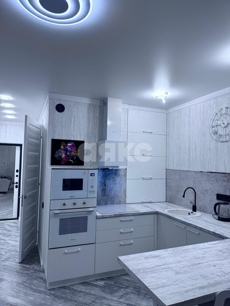 Фото №4: Студия 32 м² - Ростов-на-Дону, жилой комплекс Гвардейский 3.0, пр-кт Сиверса, 30