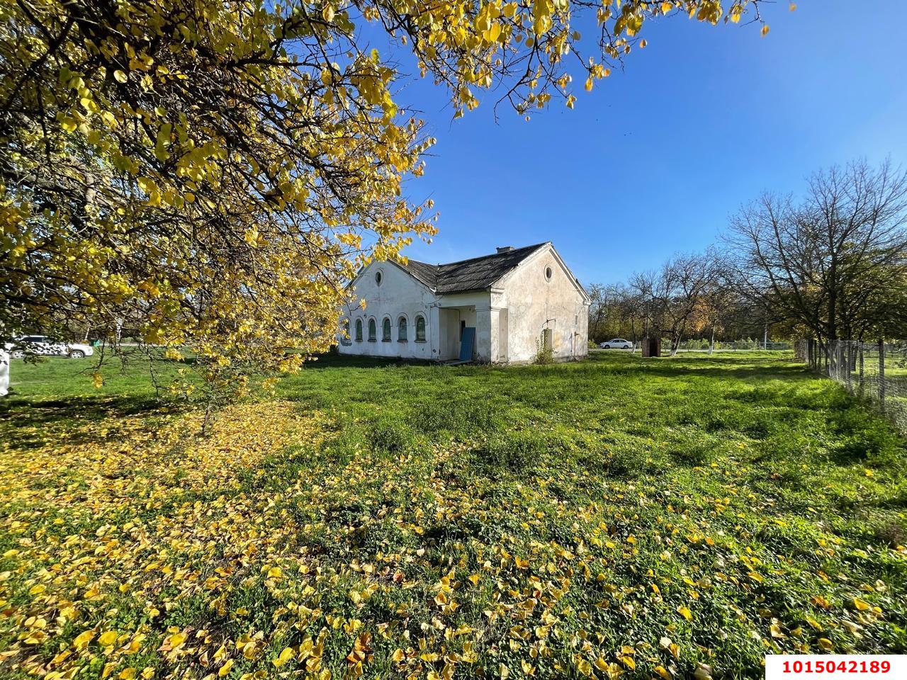 Фото №2: Коммерция 140 м² - Стародеревянковская, п. Сахарного Завода, ул. Кирова, 1