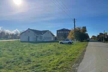 Фото №4: Коммерция 140 м² - Стародеревянковская, п. Сахарного Завода, ул. Кирова, 1