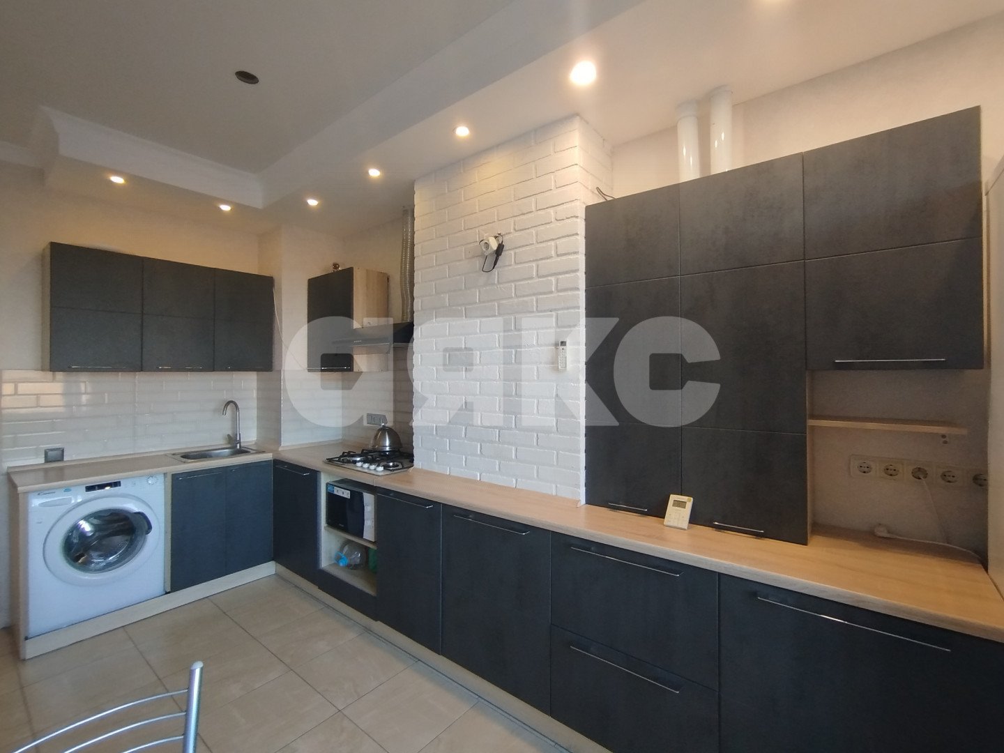 Фото №1: 2-комнатная квартира 64 м² - Горячий Ключ, Городская Больница, ул. Ярославского, 100Б