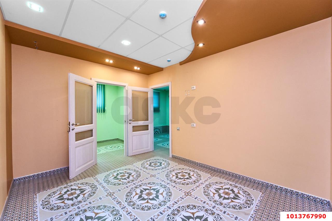 Фото №21: Торговое помещение 108 м² - Краснодар, Московский, ул. имени Николая Семеновича Котлярова, 16