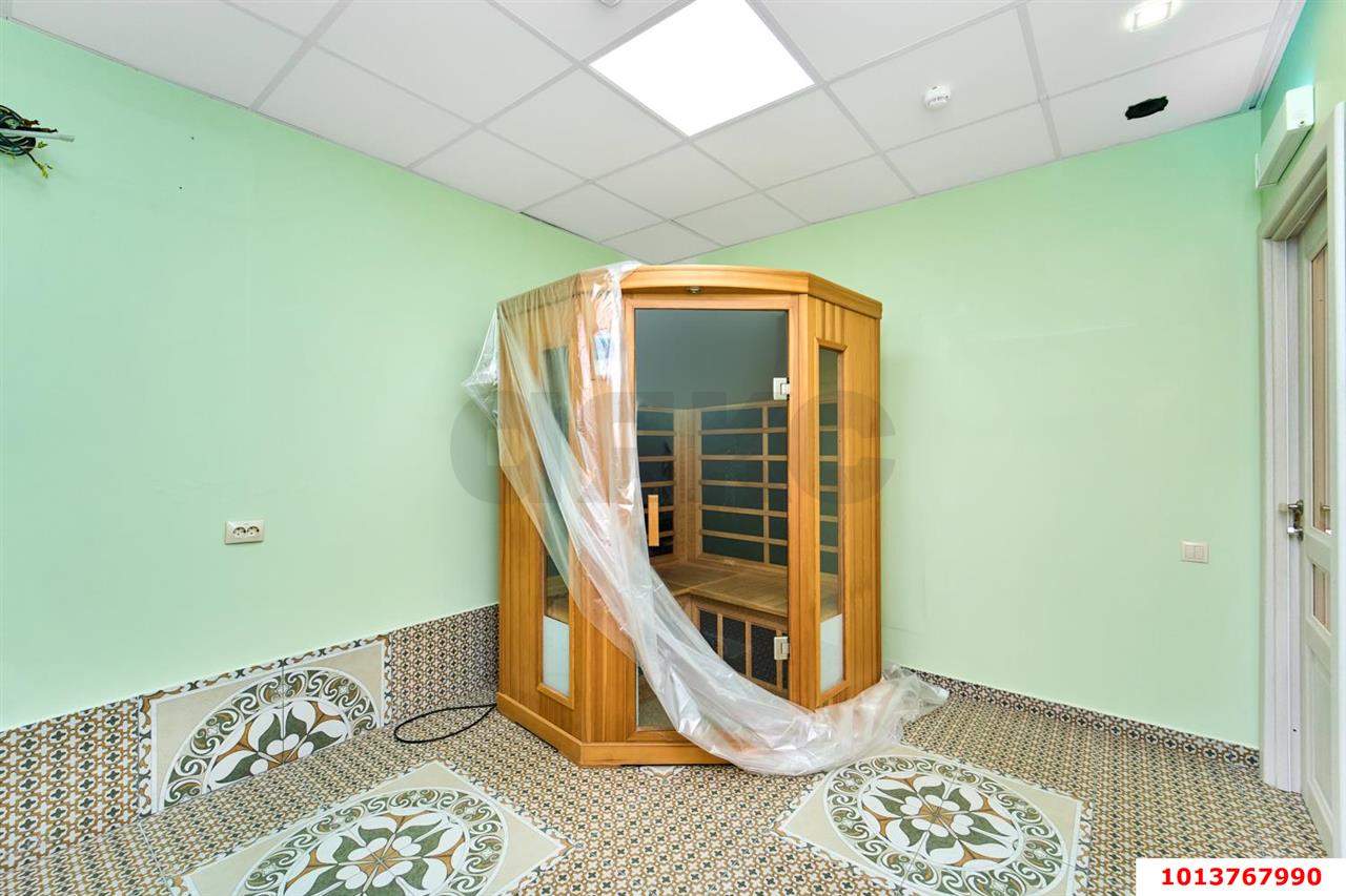 Фото №11: Торговое помещение 108 м² - Краснодар, Московский, ул. имени Николая Семеновича Котлярова, 16