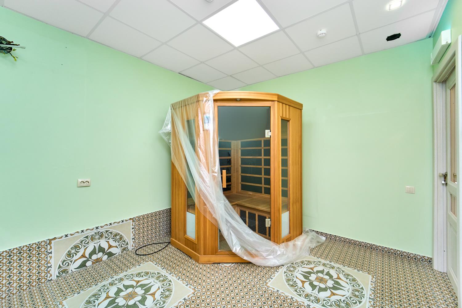 Фото №12: Коммерция 107 м² - Краснодар, Прикубанский внутригородской округ, мкр. Московский, ул. имени Николая Семеновича Котлярова, 16