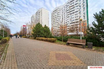 Фото №2: Торговое помещение 108 м² - Краснодар, мкр. Московский, ул. имени Николая Семеновича Котлярова, 16