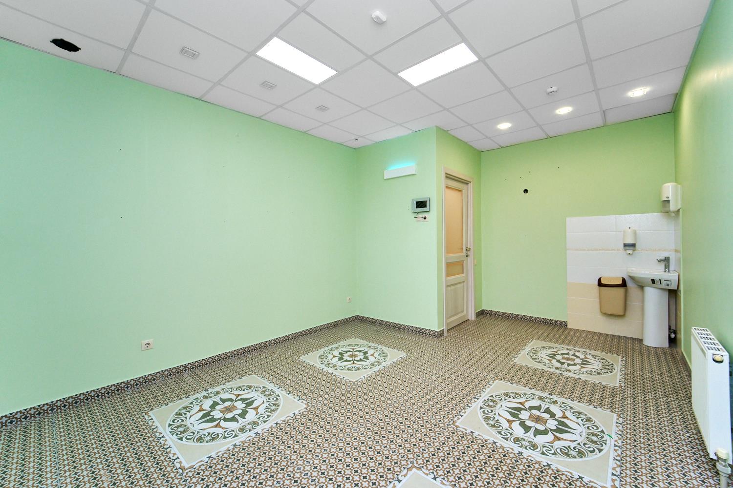 Фото №15: Коммерция 107 м² - Краснодар, Прикубанский внутригородской округ, мкр. Московский, ул. имени Николая Семеновича Котлярова, 16