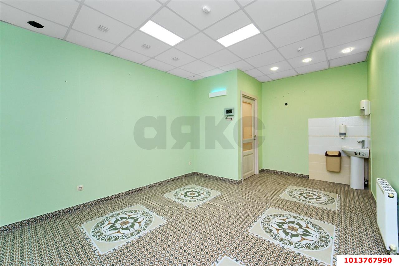 Фото №14: Торговое помещение 108 м² - Краснодар, Московский, ул. имени Николая Семеновича Котлярова, 16