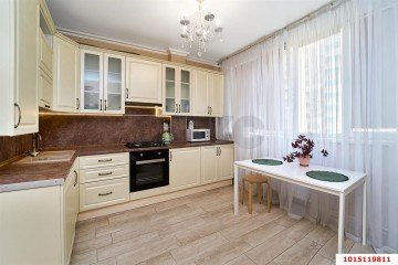 Фото №1: 1-комнатная квартира 38 м² - Яблоновский, ул. Гагарина, 165/1