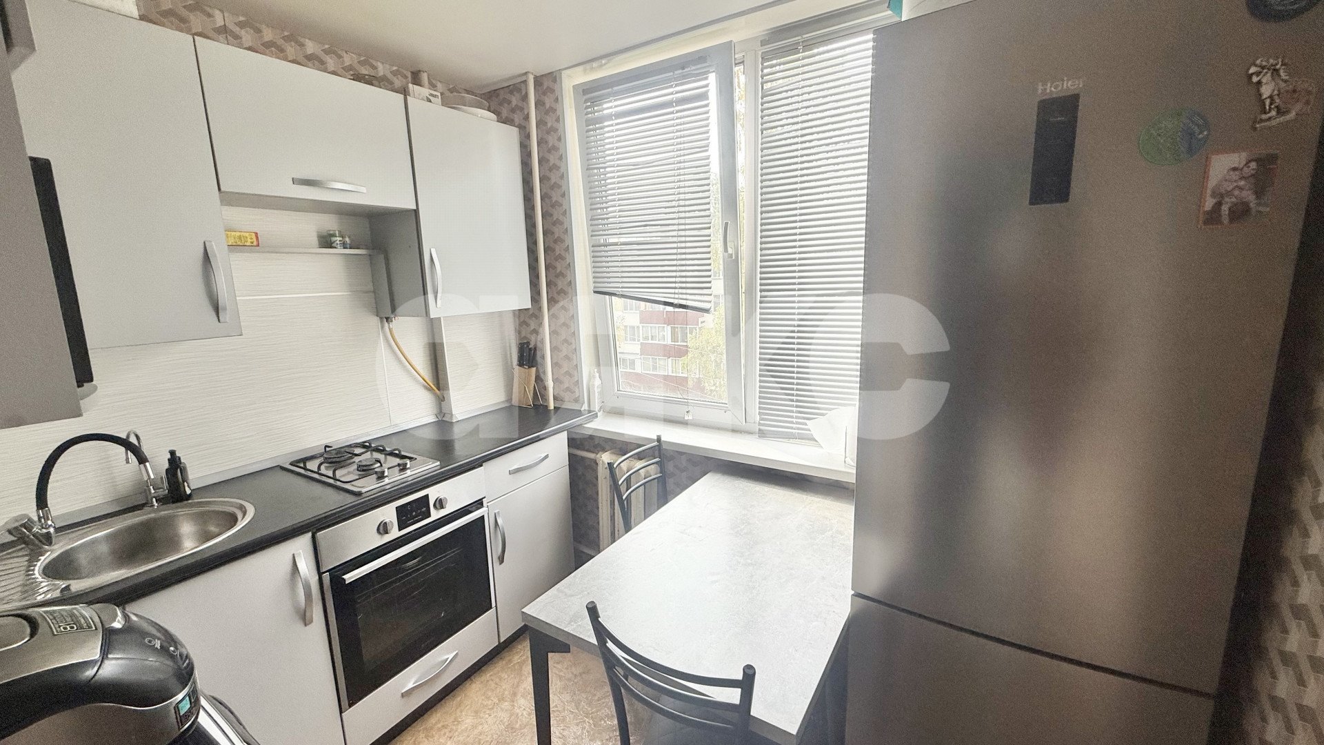 Фото №1: 2-комнатная квартира 43 м² - Нижнекамск, квартал Е, пр-кт Строителей, 3В