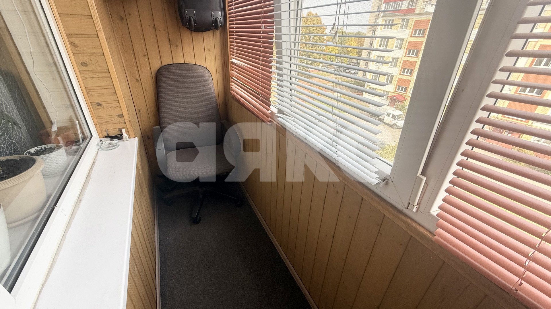 Фото №11: 2-комнатная квартира 43 м² - Нижнекамск, квартал Е, пр-кт Строителей, 3В