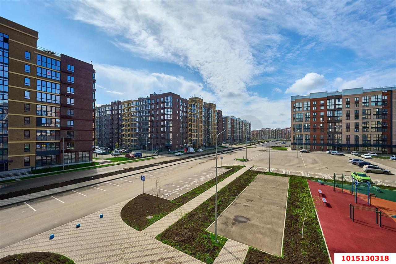 Фото №1: 1-комнатная квартира 37 м² - Краснодар, жилой комплекс Облака, ул. имени Генерала Корнилова, 9к2