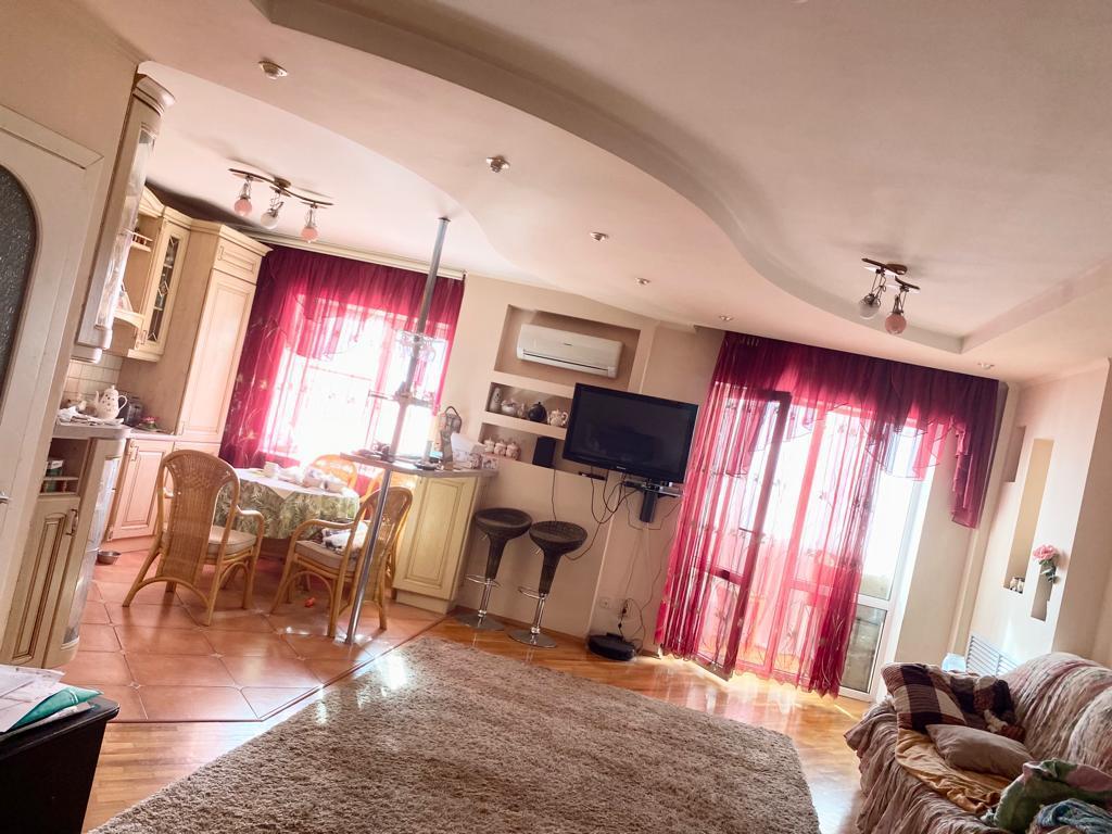 Фото №3: 2-комнатная квартира 82 м² - Краснодар, Центральный внутригородской округ, мкр. Табачная Фабрика, ул. Ипподромная, 53