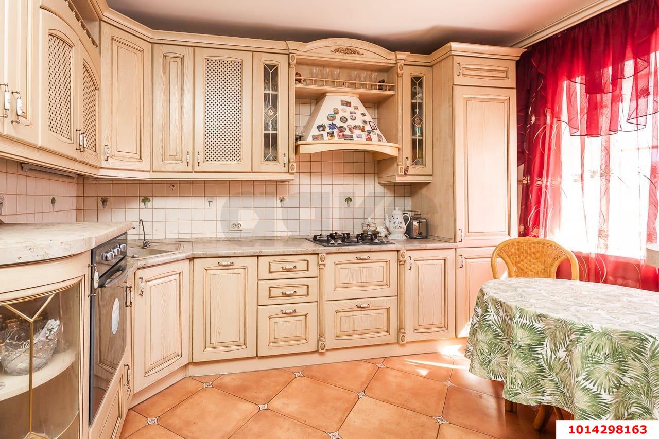 Фото №3: 2-комнатная квартира 79 м² - Краснодар, Центральный внутригородской округ, мкр. Табачная Фабрика, ул. Ипподромная, 53