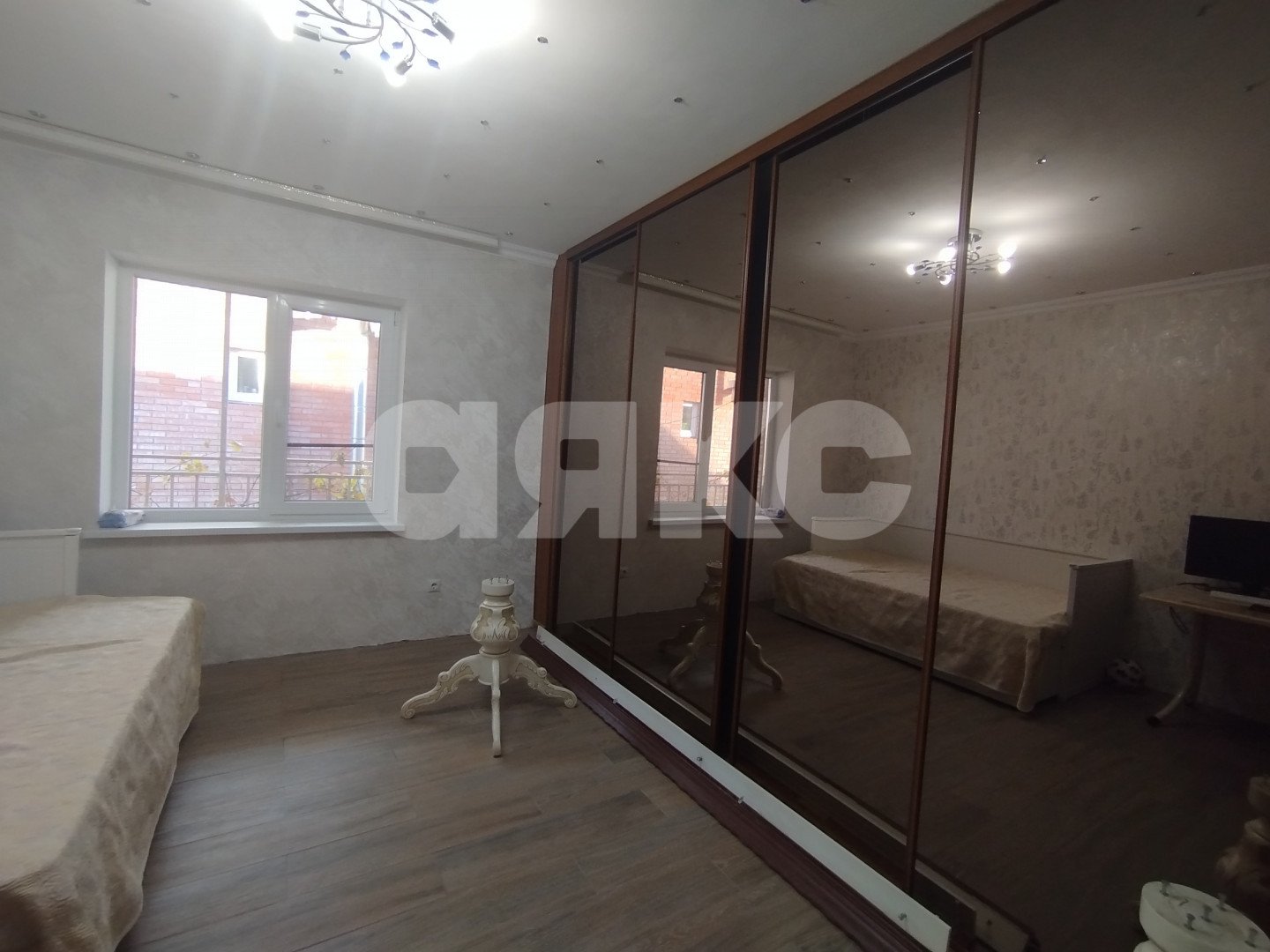 Фото №32: Дом 234 м² + 5.67 сот. - Горячий Ключ, Курортная Зона, ул. Коммунистическая, 42А