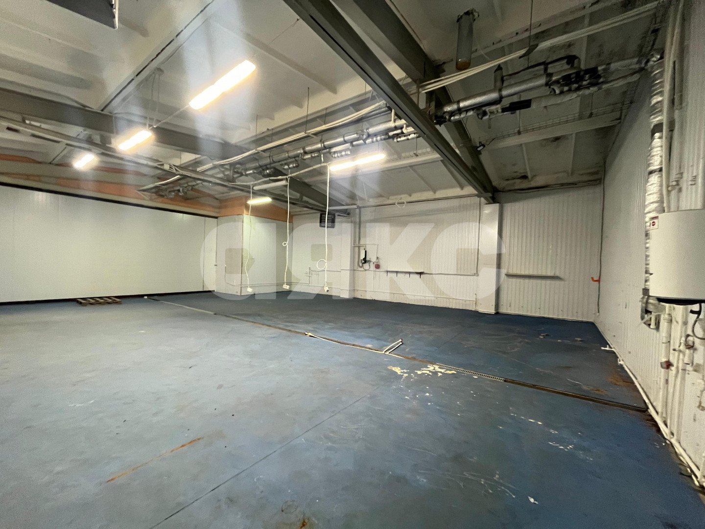 Фото №9: Коммерция 314 м² - Ростов-на-Дону, Заречная, ул. 1-я Луговая, 10