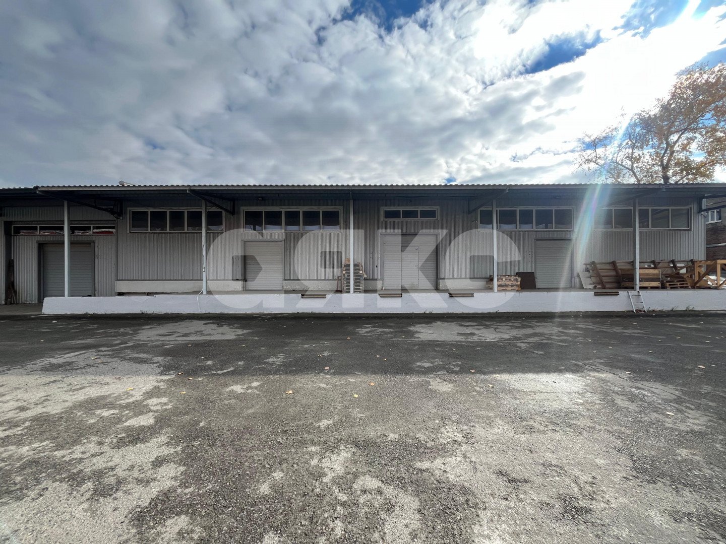 Фото №1: Коммерция 314 м² - Ростов-на-Дону, Заречная, ул. 1-я Луговая, 10