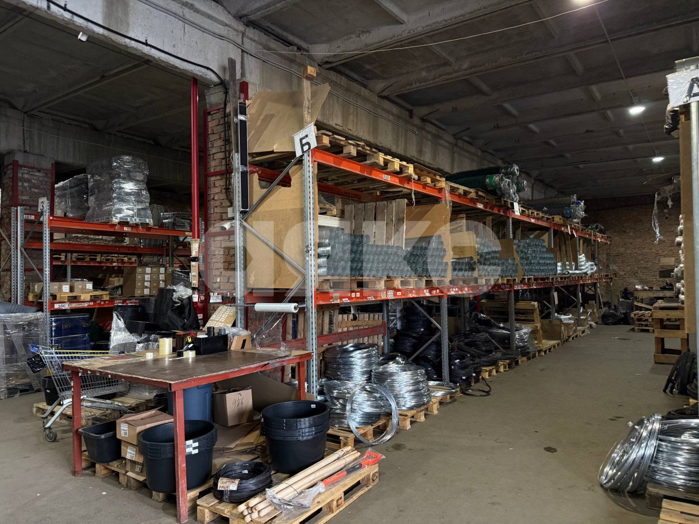 Фото №6: Коммерция 900 м² - Степной, ул. Центральная, 4