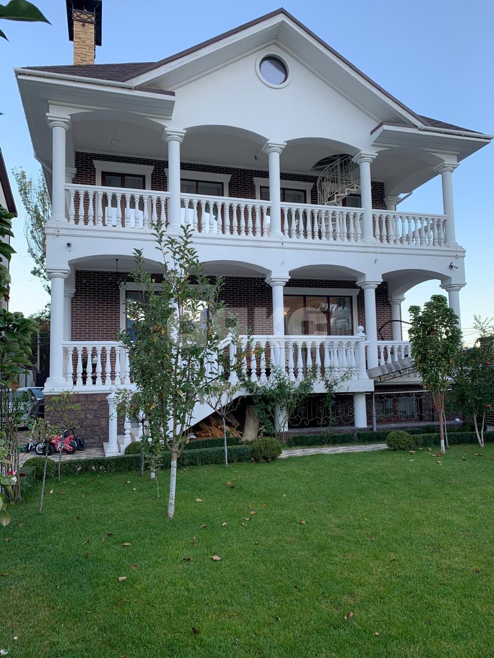 Фото №1: Дом 575 м² + 7 сот. - Анапа, ул. Краснодарская