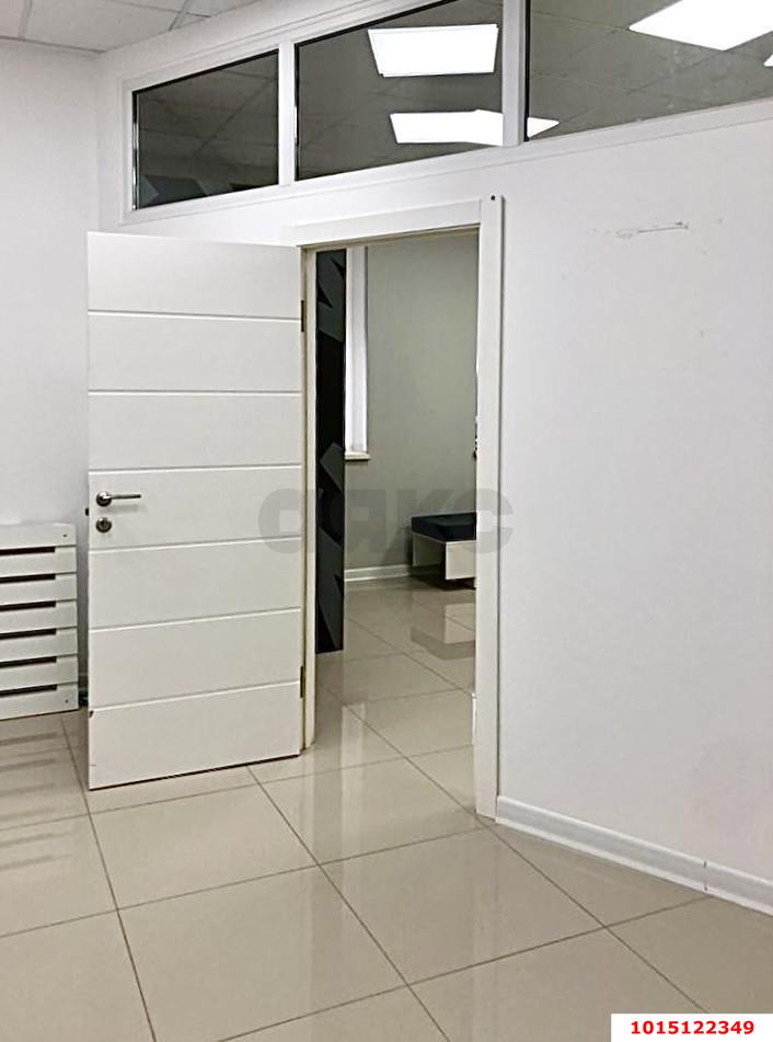 Фото №11: Офисное помещение 98 м² - Краснодар, Центральный внутригородской округ, ул. имени П.М. Гаврилова, 117