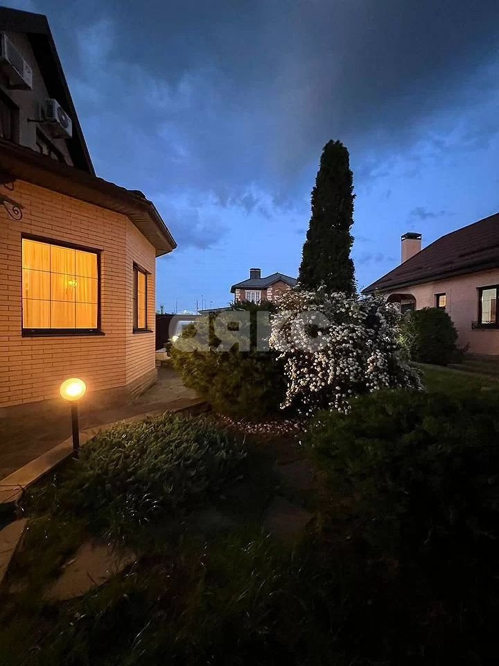 Фото №4: Дом 300 м² + 8 сот. - Янтарный, ул. Земляничная, 5