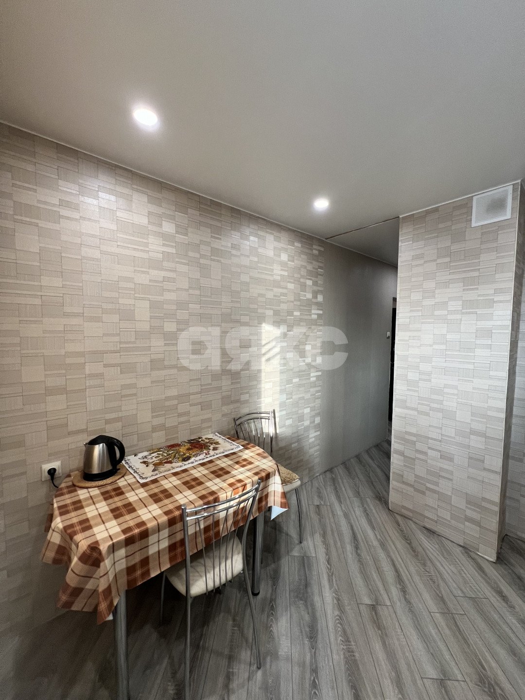 Фото №3: 1-комнатная квартира 42 м² - Люберцы, Красная Горка, пр-кт Гагарина, 8/7