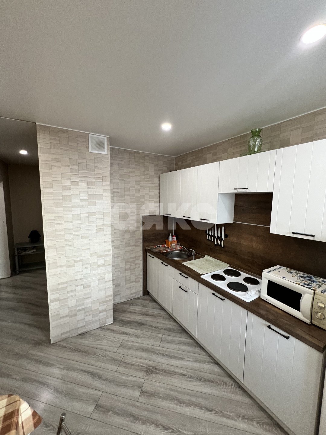 Фото №2: 1-комнатная квартира 42 м² - Люберцы, Красная Горка, пр-кт Гагарина, 8/7