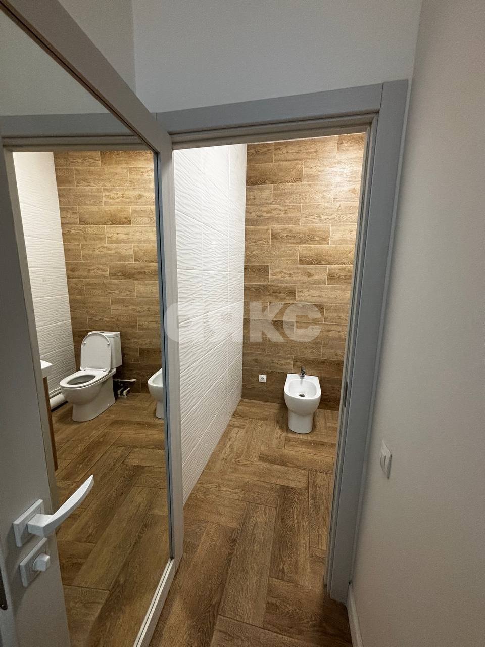 Фото №17: Коммерция 110 м² - Волгоград, Центральный, ул. Глазкова, 23