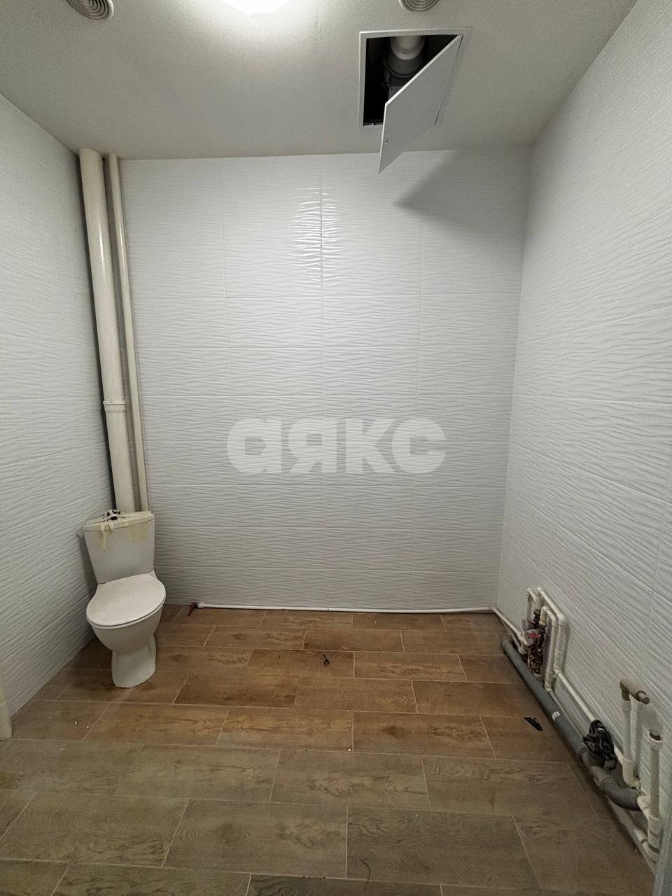 Фото №15: Коммерция 110 м² - Волгоград, Центральный, ул. Глазкова, 23