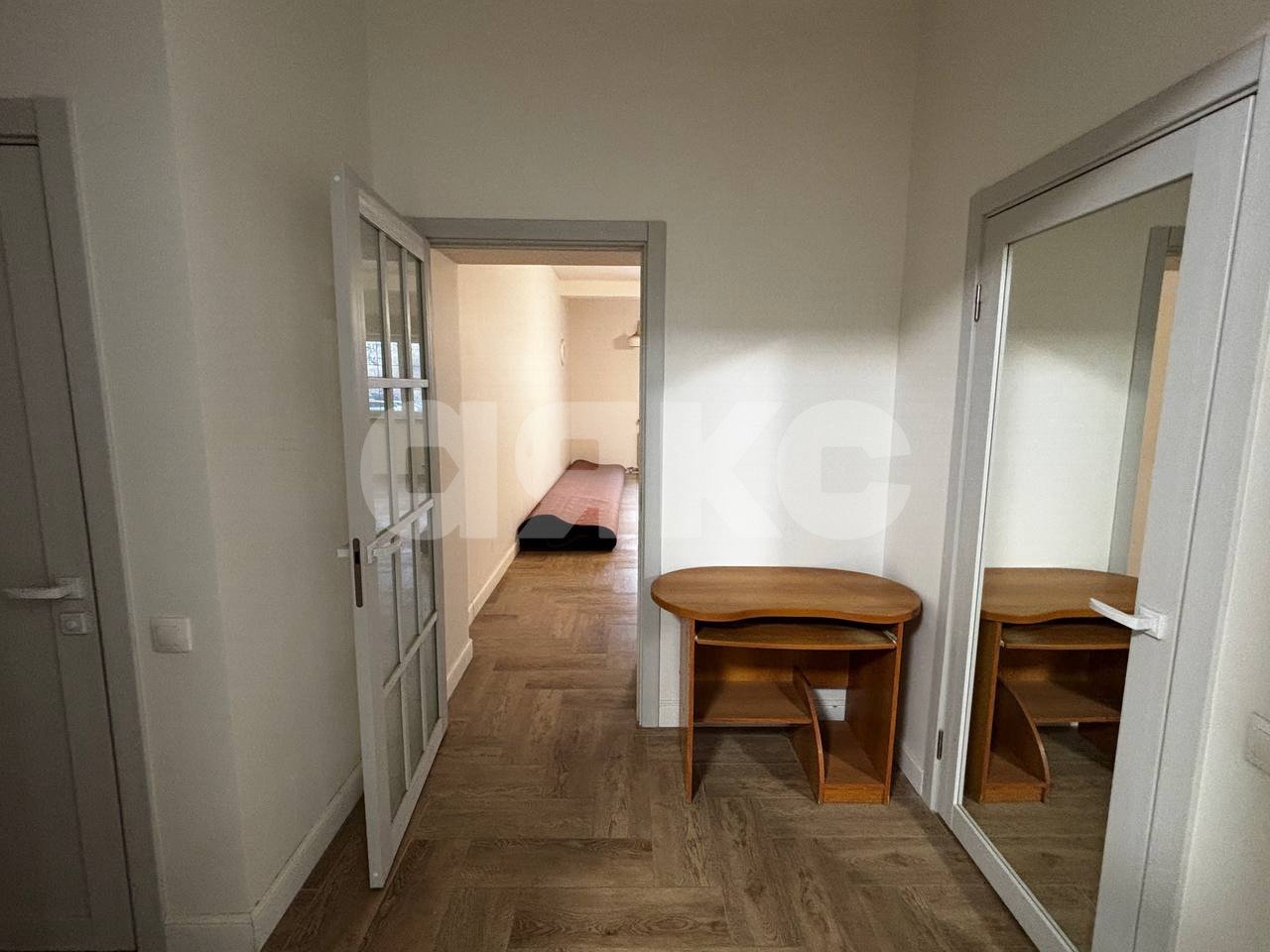 Фото №21: Коммерция 110 м² - Волгоград, Центральный, ул. Глазкова, 23