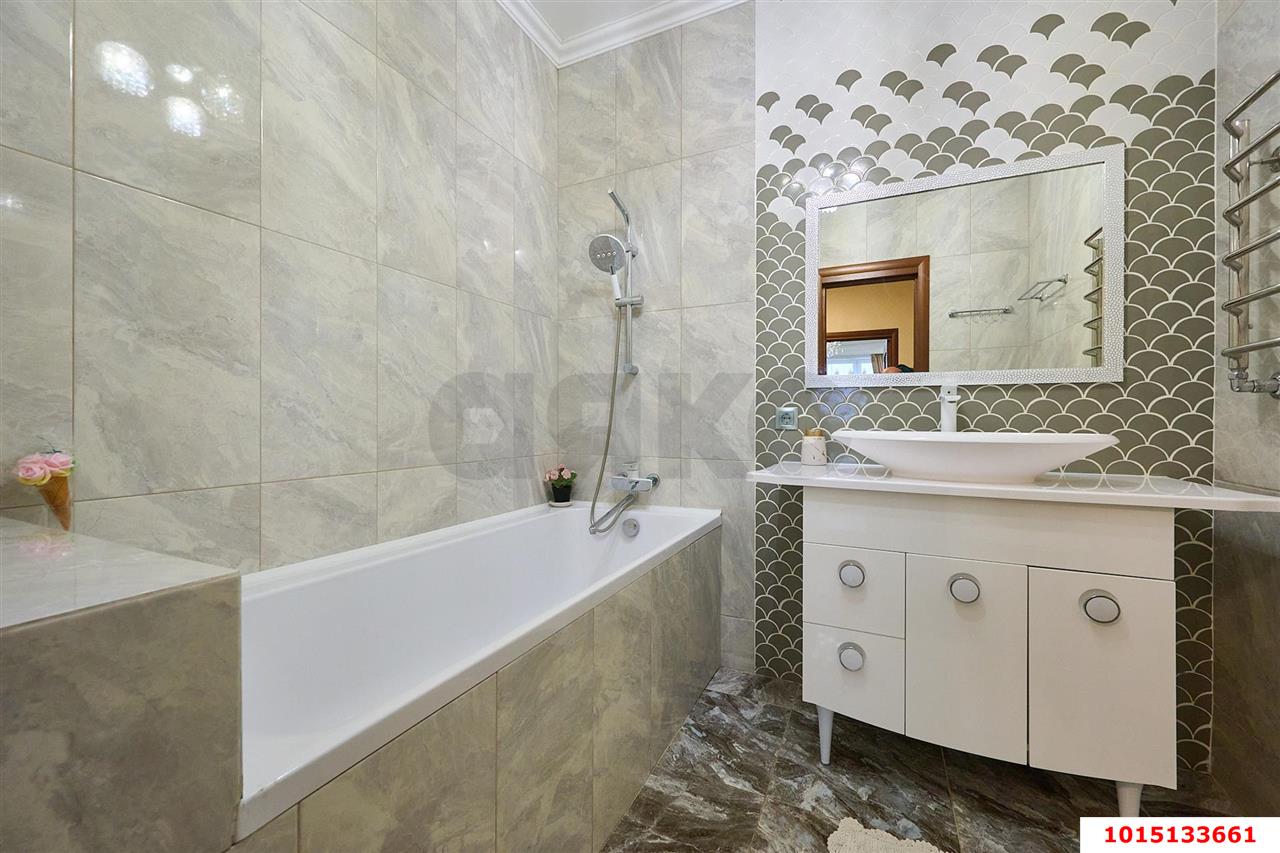 Фото №13: 2-комнатная квартира 74 м² - Краснодар, Центральный, ул. Береговая, 2к1