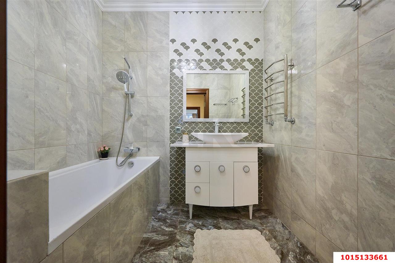 Фото №12: 2-комнатная квартира 74 м² - Краснодар, Центральный, ул. Береговая, 2к1