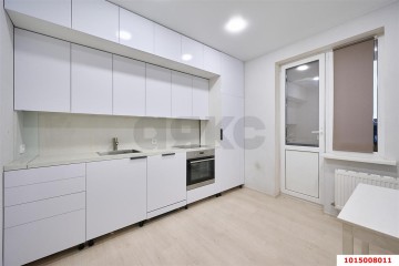 Фото №1: 1-комнатная квартира 39 м² - Краснодар, мкр. жилой комплекс Фреш, ул. имени Валерия Гассия, 4/7лит2