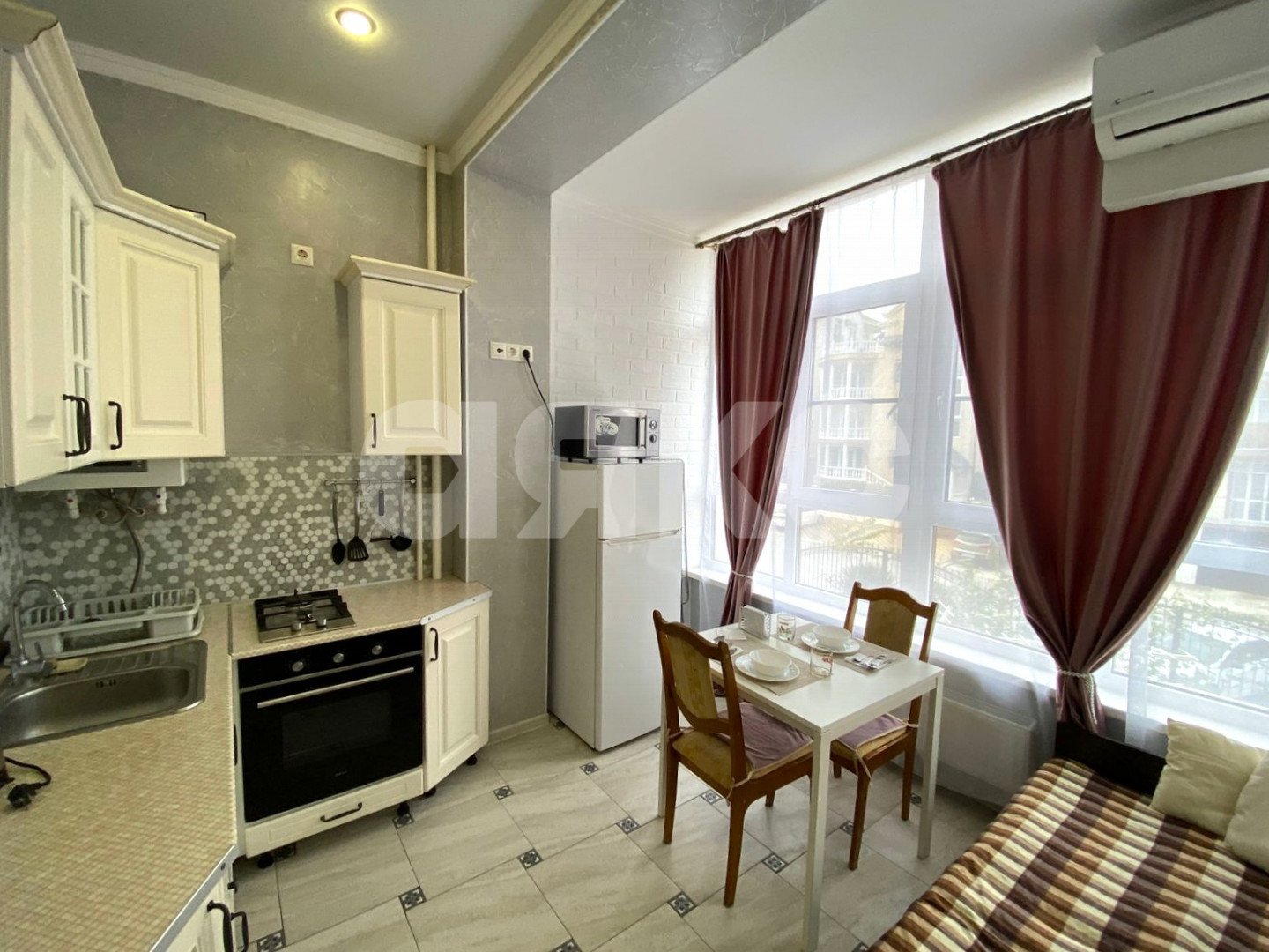 Фото №2: 1-комнатная квартира 29 м² - Геленджик, жилой комплекс Черноморский-2, ул. Крымская, 22к22