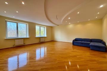 Фото №1: 3-комнатная квартира 139 м² - Краснодар, мкр. Западный внутригородской округ, ул. имени Дзержинского, 12/1